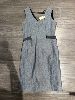 Banana Republic Heather Gray V-Neck Midi Sheath Dress